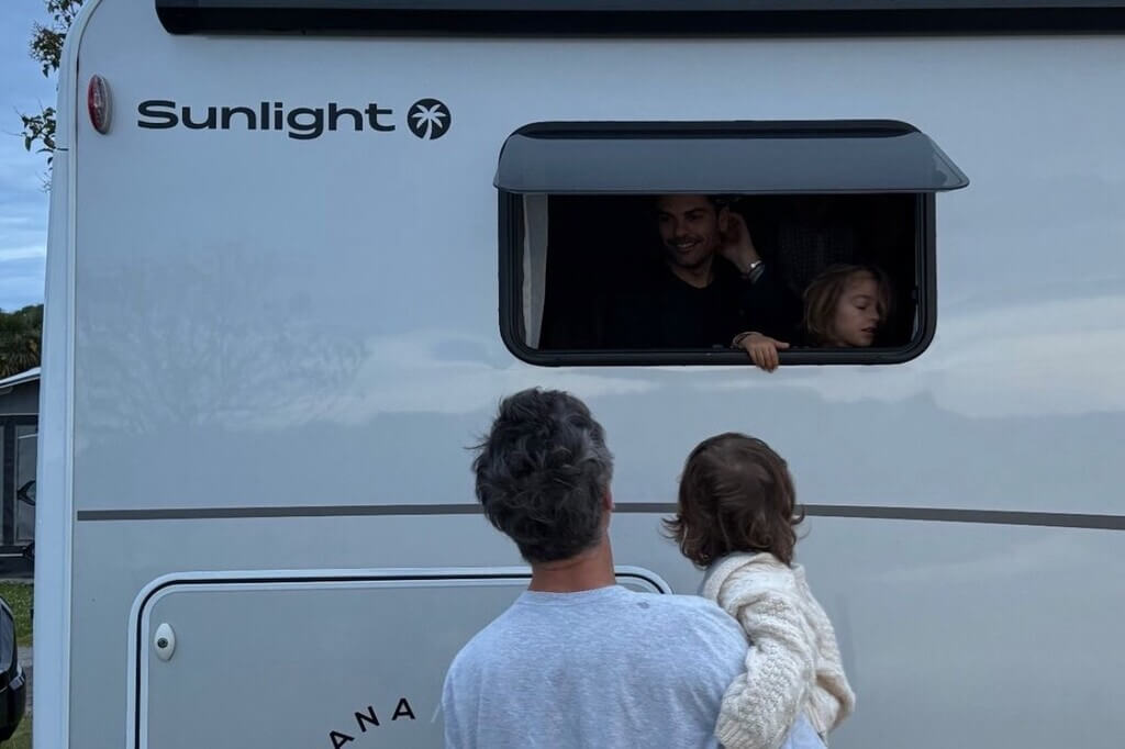 alquilar autocaravana Asturias aeropuerto