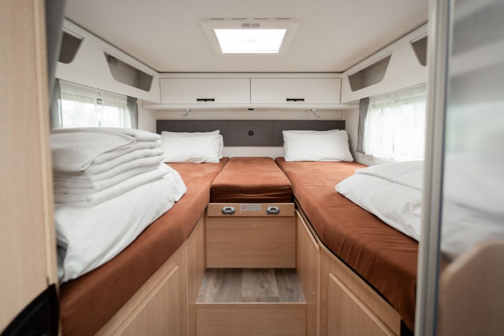 alquiler de autocaravana en asturias cama juana alquiler de autocaravana en asturias